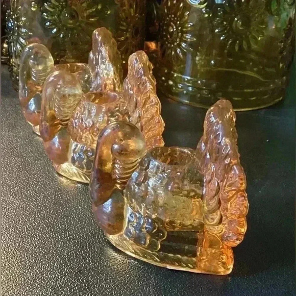 williams sonoma SET OF 3 AMBER GLASS TURKEY small taper holders 2"x 2", - Picture 7 of 9